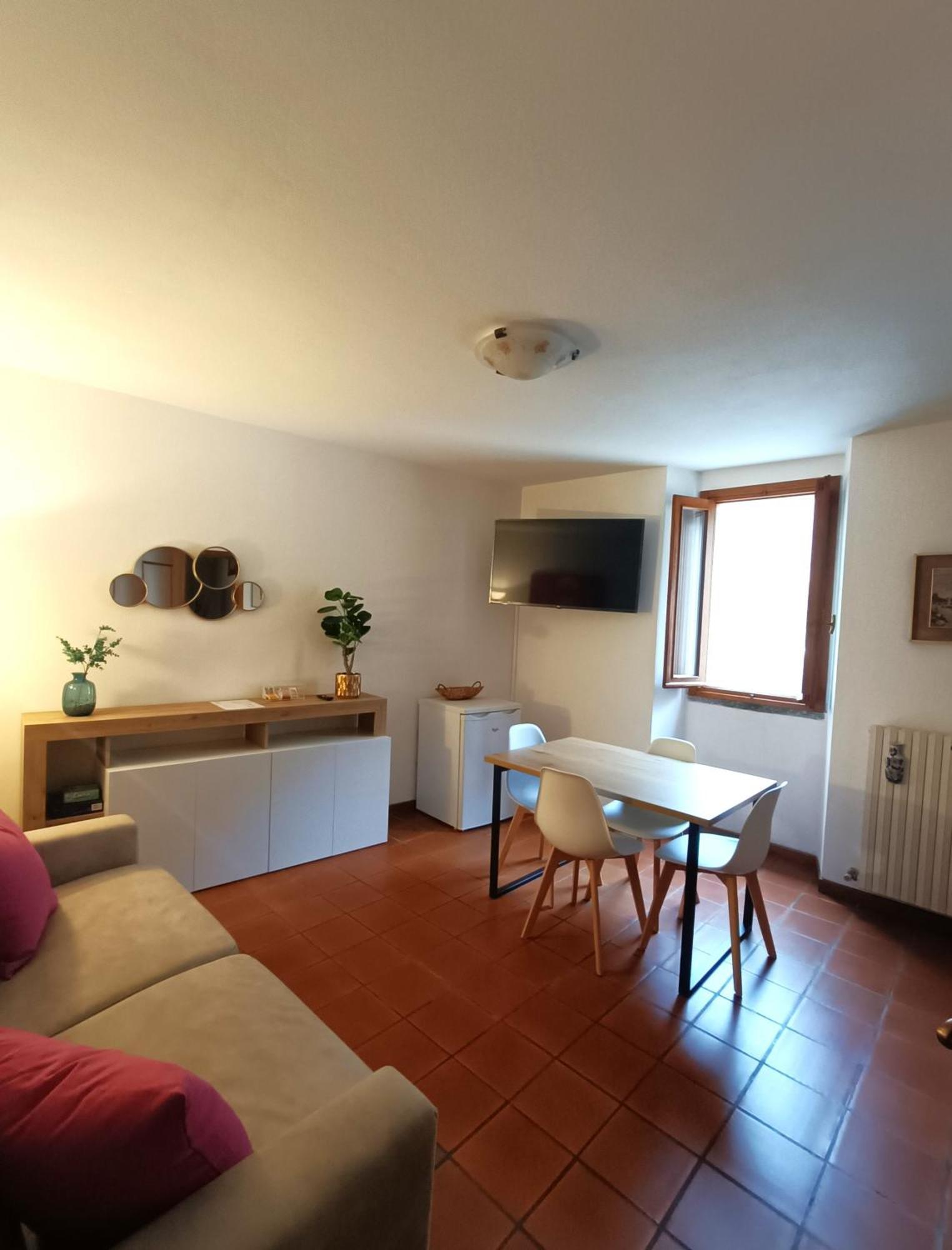 Riva Bianca Castle Holiday Home Лиерна Екстериор снимка